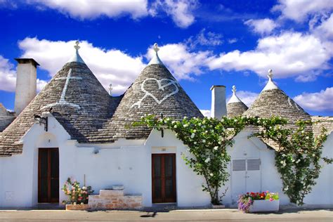 Esplora i Trulli di Alberobello in questo tour da Bari - Shore Emotion