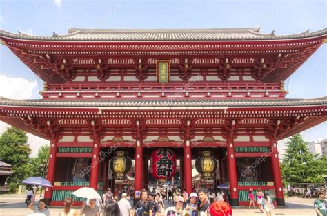 Asakusa Kannon Temple, Tokyo, Japan – Stock Editorial Photo © tangjans #38095733