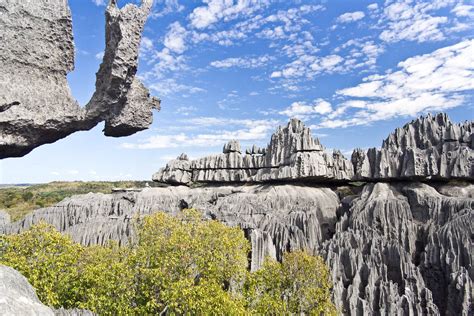 Rock climbing Tsingy Rouge Park - Tiplr