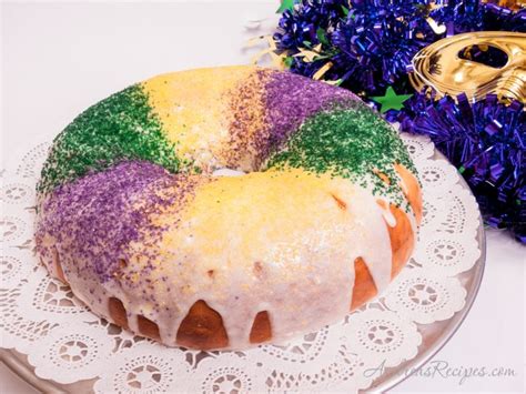 Mardi Gras King Cake Recipe - Making Life Delicious