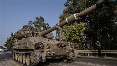 Israeli Tanks Operating on the Main Highway of Gaza City : r/Politsturm