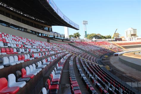 Justiça penhora estádio do Botafogo-SP e marca leilão para novembro por ...