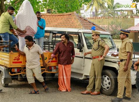 Uriyadi Movie Stills - Kerala9.com