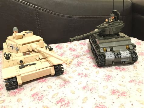 Every seems to be posting “LEGO” tanks so here’s my cousins knock off ...