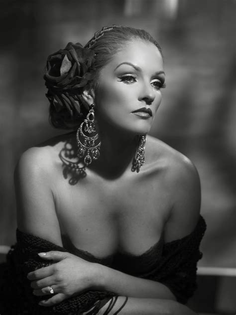 Old Hollywood Glamour Photography | Boudoir & Glamour Shoots