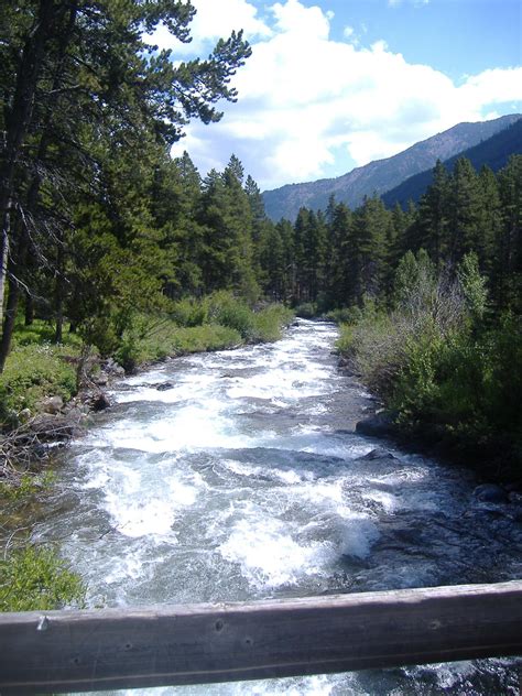 Mountain Lake Lodge Hiking - mountain