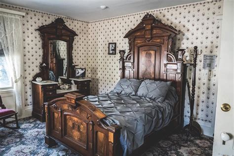 I Slept in the "Murder Room" in the Historic Lizzie Borden House—And You Can Too