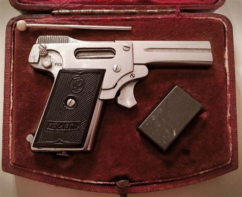 Kolibri Pistol Review - The World's Smallest Pistol | Gunivore