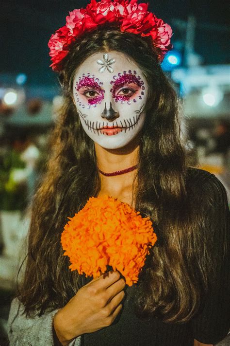 Is Day of the Dead Halloween Makeup Cultural Appropriation? | POPSUGAR Beauty