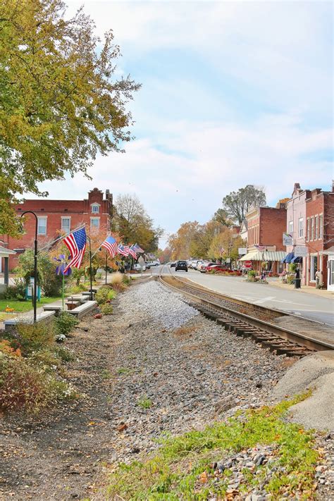 Blue-Eyed Kentucky: Historic Downtown La Grange, Part 1