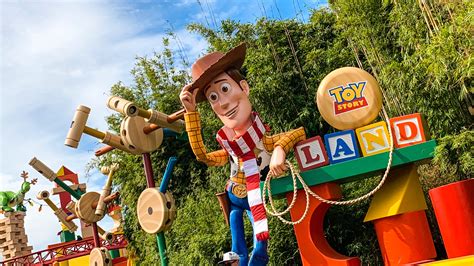 Review of Toy Story Land in Disney's Hollywood Studios | The Orlando DINKs Blog