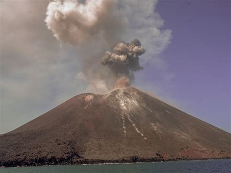 Before-and-after photos from space show the collapse of the Indonesian volcano that caused a ...