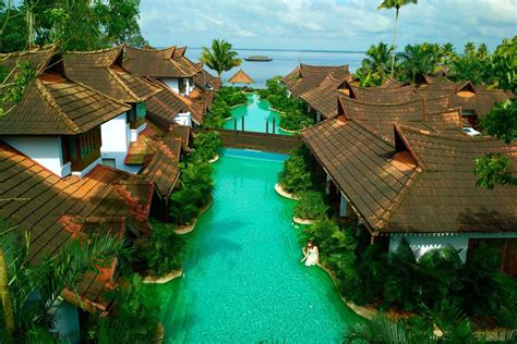 Kerala Honeymoon Package | FTRHolidays