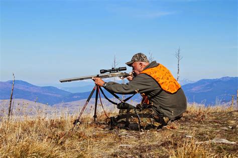 Harvester Muzzleloading Hunter: Modern or Traditional Muzzleloader Hunting?