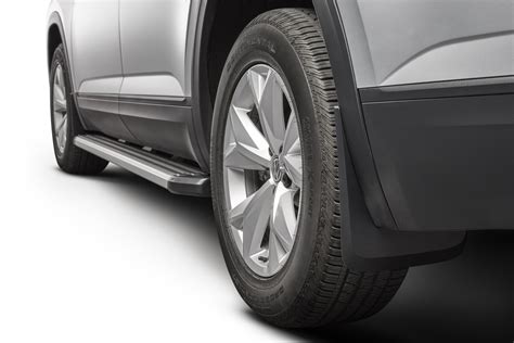 Volkswagen Atlas Splash Guards (Rear) - 3CN075101 - Genuine Volkswagen ...