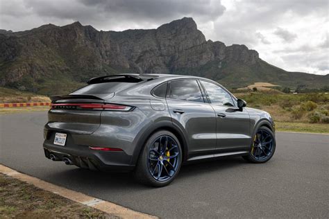 2024 Porsche Cayenne S Review: The Spice Must Go | Cars.com