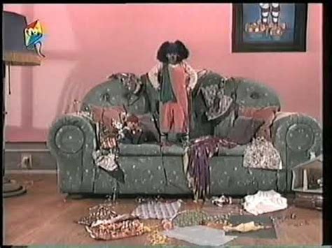 The Big Comfy Couch - 10 Second Tidy (Comfy and Joy) (Hebrew) - YouTube