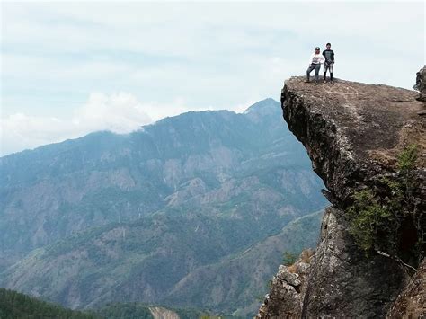 MT. ULAP ECO TRAIL DAYHIKE GUIDE - AMPUCAO TO STA. FE TRAVERSE