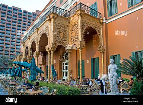 Cairo Egypt Marriott Hotel Gezira Palace royal English British England Garden Stock Photo - Alamy