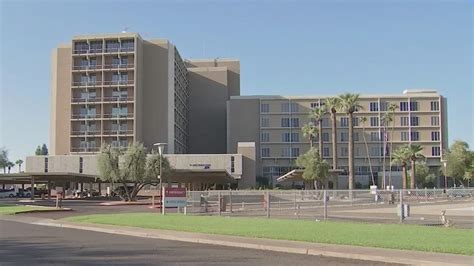 Renovated Phoenix hospital to open as COVID-19 deaths steady | FOX 10 ...