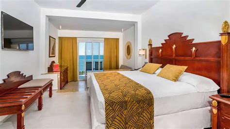 Riu Palace Puerto Vallarta - Riu Pacifico - Riu Palace Pacifico Resort ...