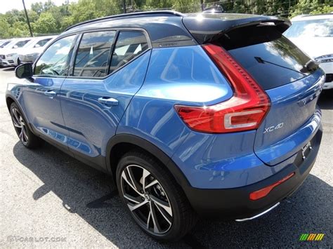 2020 Bursting Blue Metallic Volvo XC40 T5 R-Design AWD #134160785 Photo #4 | GTCarLot.com - Car ...