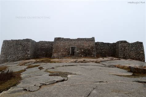 Madhugiri Fort Trekking, Tumkur | Indian Globetrotting