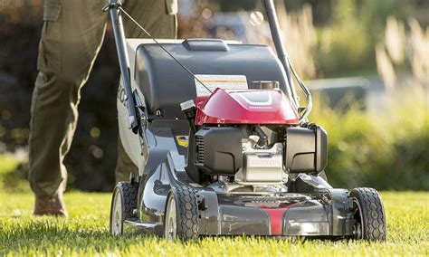 10 Best Lawn Mowers [ 2023 Reviews ] - BestOfMachinery