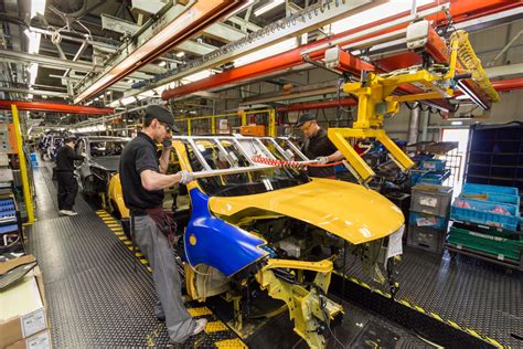 Sunderland's Brexit Vote Puts Nissan Plant Under Doubt - autoevolution