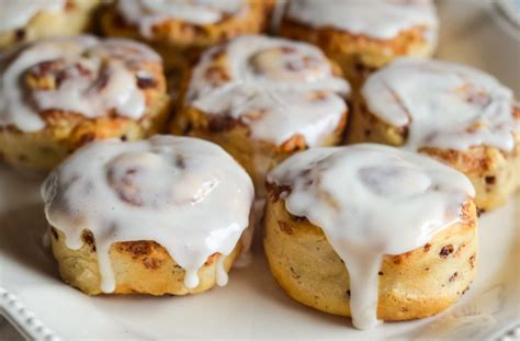 Air Fryer Cinnamon Rolls (Pillsbury Cinnamon Rolls) - Air Fryer Fanatics