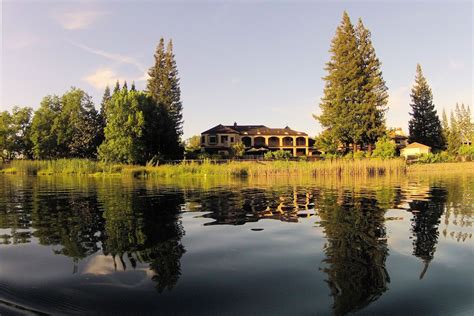 Kayaking the California Delta: Lodi Lake - Lodi Paddle Club Sunset Paddle