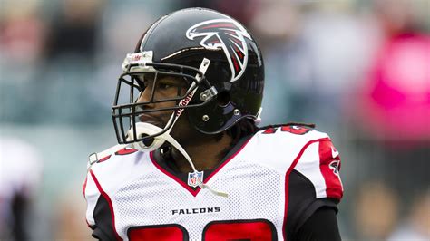 Asante Samuel Injury: Falcons CB re-injures shoulder, return questionable vs. Saints - SBNation.com