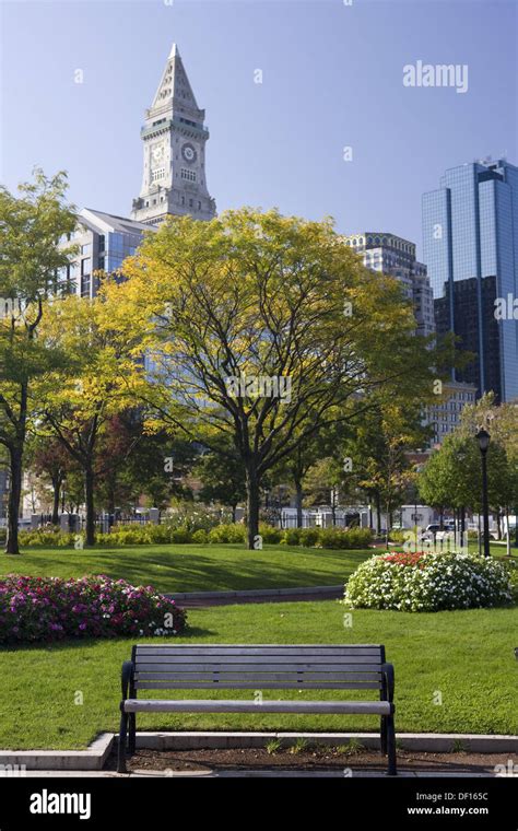 Christopher Columbus Park, Boston, Massachusetts, USA Stock Photo - Alamy