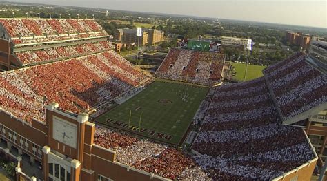 OU Striped Stadium- A Bird's-Eye View (x-post /r/sooners) : r/oklahoma