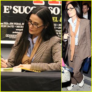 Demi Moore Signs Her New Book ‘Inside Out’ in Beverly Hills | Demi ...