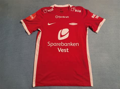 Brann Bergen Home football shirt 2023. Sponsored by Sparebanken Vest