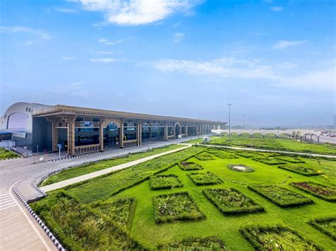 Surat Airport Upgraded to International Status - TimesProperty