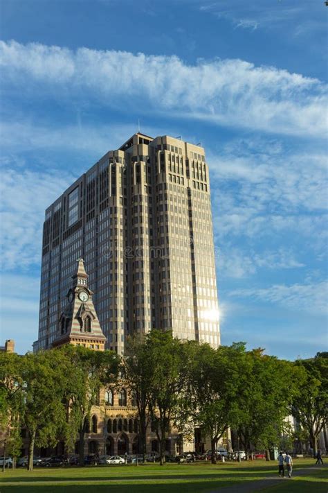 Yale University Campus Buildings Stock Image - Image of blue, education ...