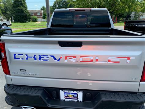 American Flag Tailgate Word Inserts for 2019 - 2020 Chevrolet Silverad ...