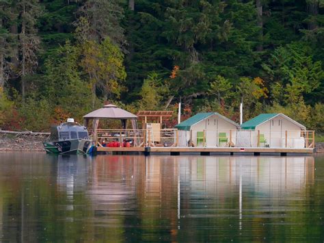 Glamping with the Grizzlies | Canada Wildlife Holidays | Discover North America