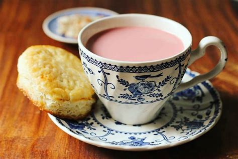 How To Make Kashmiri Pink Tea ( Noon Chai) - Gyawun