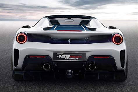 Ferrari 488 Pista Spider revealed at Pebble Beach - Motoring Research