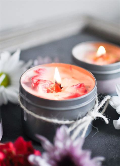 How to Make DIY Floral Candles For Any Season or Holiday | Floral candle, Candles, Diy candles easy