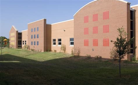 Bridgeport Elementary | Elgin Butler Company