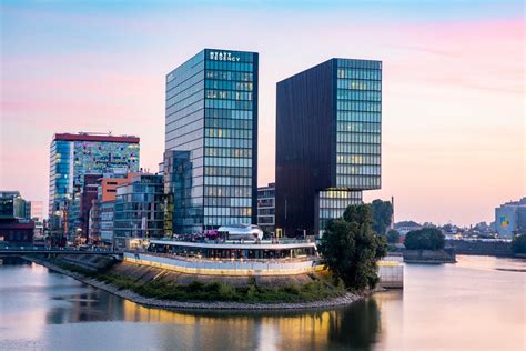 HYATT REGENCY DUSSELDORF - Updated 2022 Prices & Hotel Reviews ...