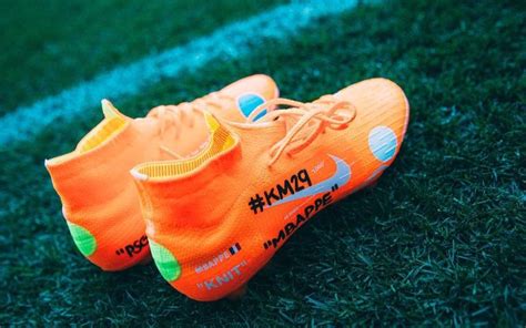 Mbappé Trains in Exclusive Nike x Off-White Mercurial Superfly 360 ...