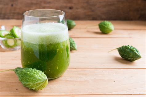 The Truth about the Karela Juice Trend (And 5 Possible Benefits)