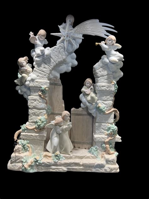 Lladro 13 piece Nativity Set - Ark Antiques, La Jolla, CA