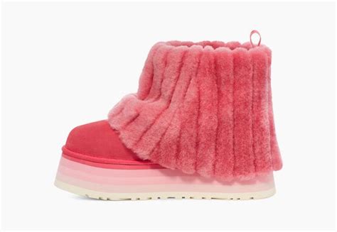 UGG® Classic Mini Sherpa Corduroy Boot for Women | UGG® EU