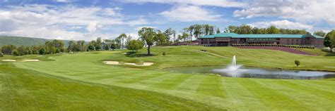 Woodstone Country Club No. 18 | Stonehouse Golf